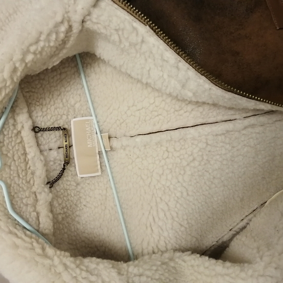 Like brand new. - Picture 6 of 13